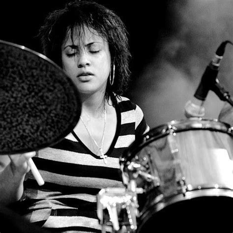 Kim thompson drummer